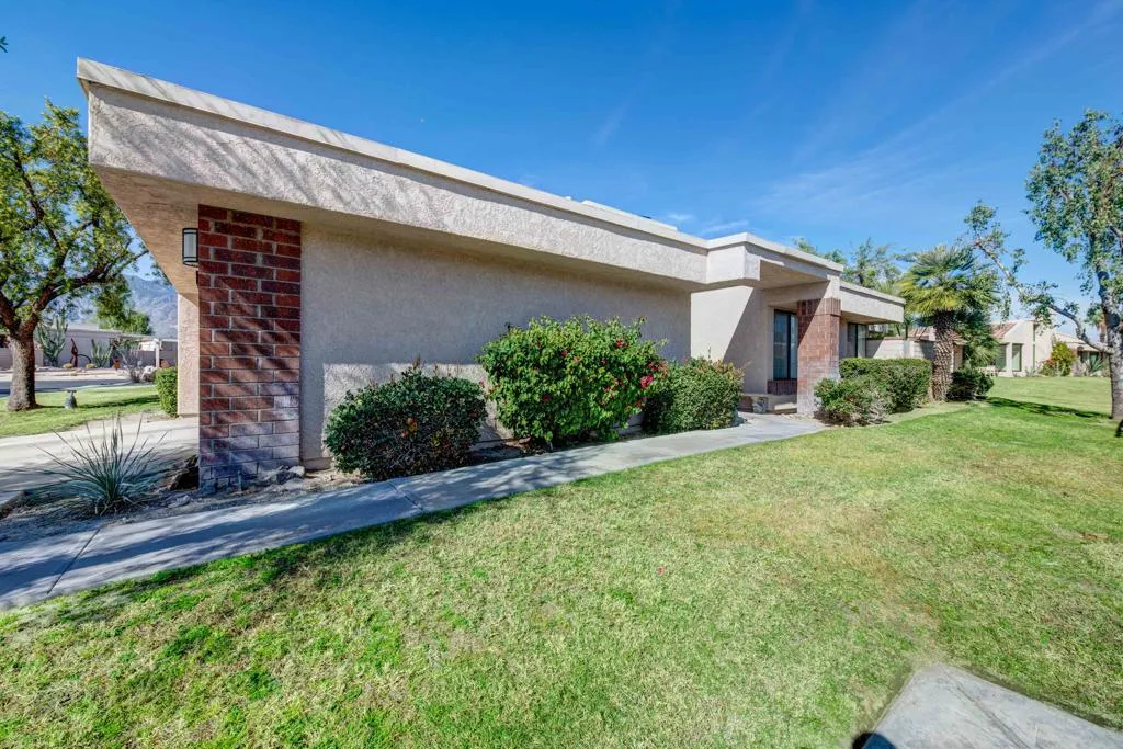 68140 Pine Place, Cathedral City, California 92234 home-pic-2