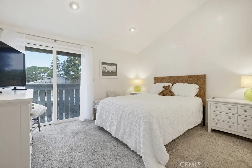 1111 Tustin Pines, Tustin, California 92780 home-pic-32