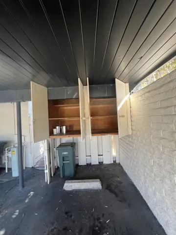 Extra storage above the parking space—something many units don’t have!