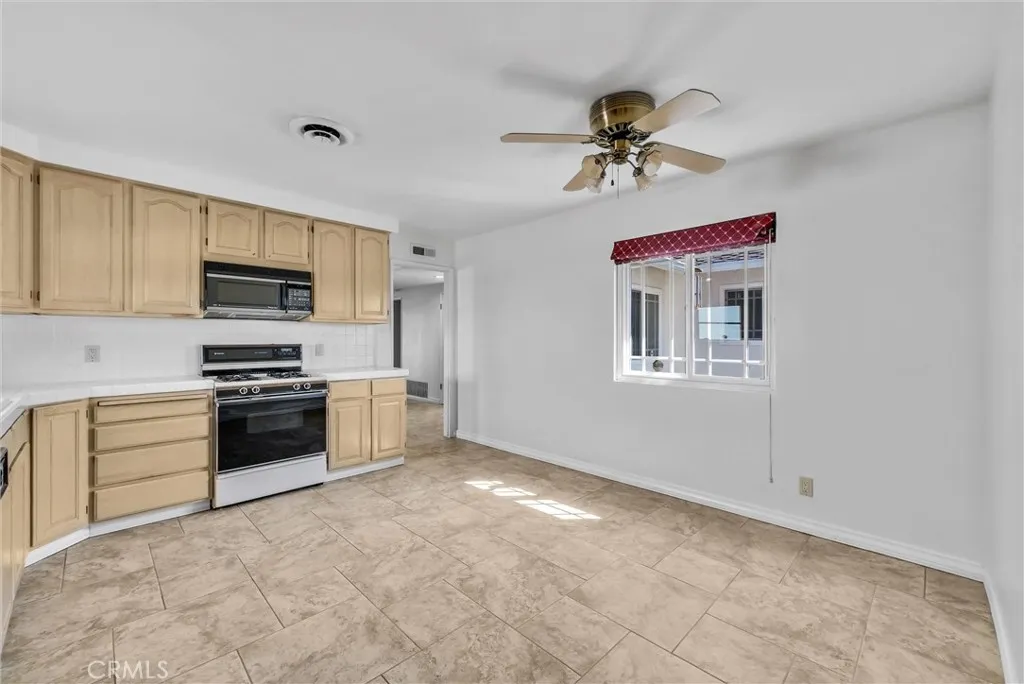 10558 Hester Avenue, Whittier, California 90604 home-pic-6