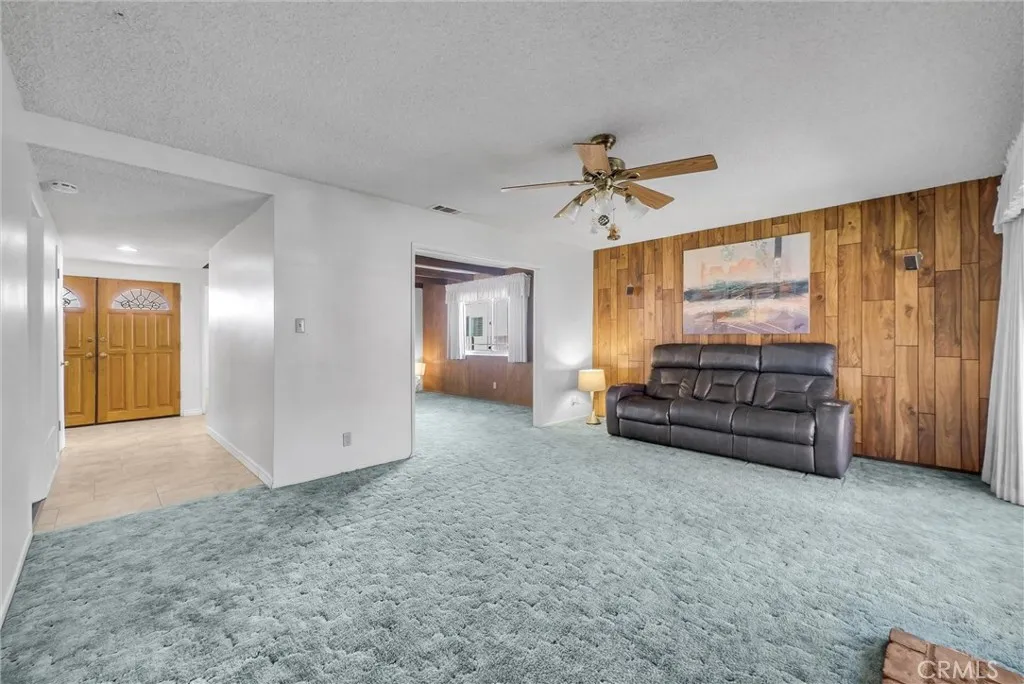 10558 Hester Avenue, Whittier, California 90604 home-pic-9