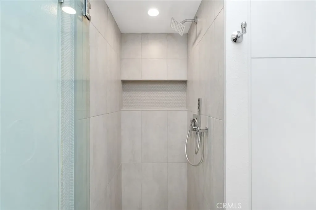 800 E Cottonwood Rd 4, Palm Springs, California 92262 home-pic-16