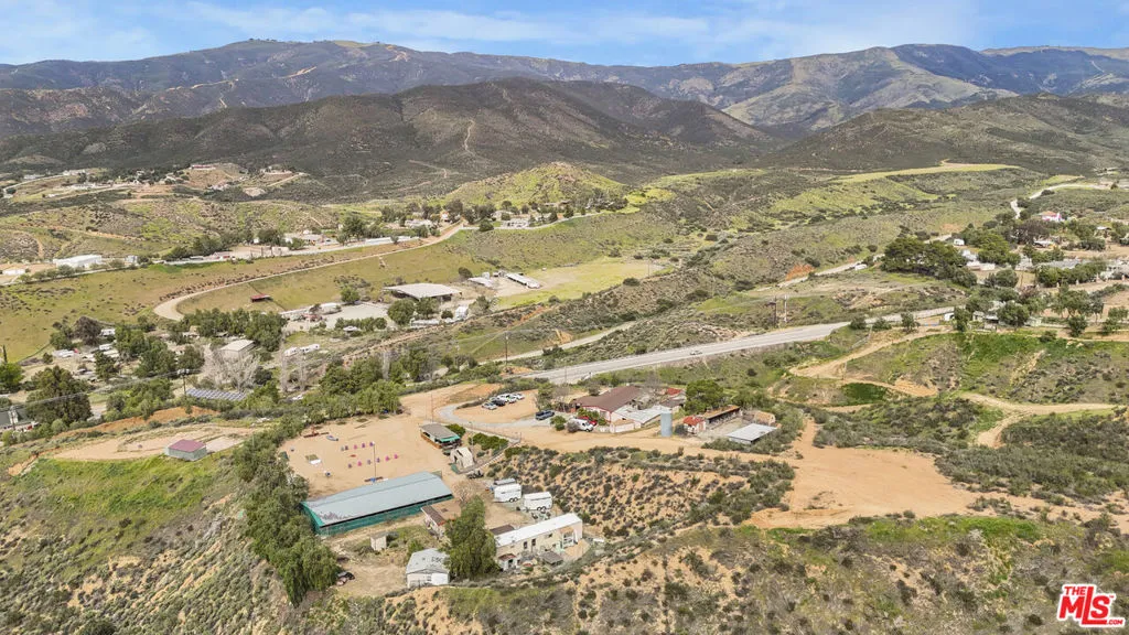 11426 Sierra Highway, Santa Clarita, California 91390 home-pic-8