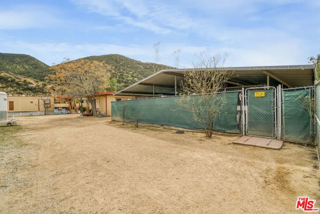 11426 Sierra Highway, Santa Clarita, California 91390 home-pic-42