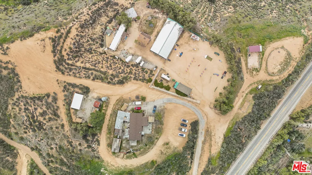 11426 Sierra Highway, Santa Clarita, California 91390 home-pic-9