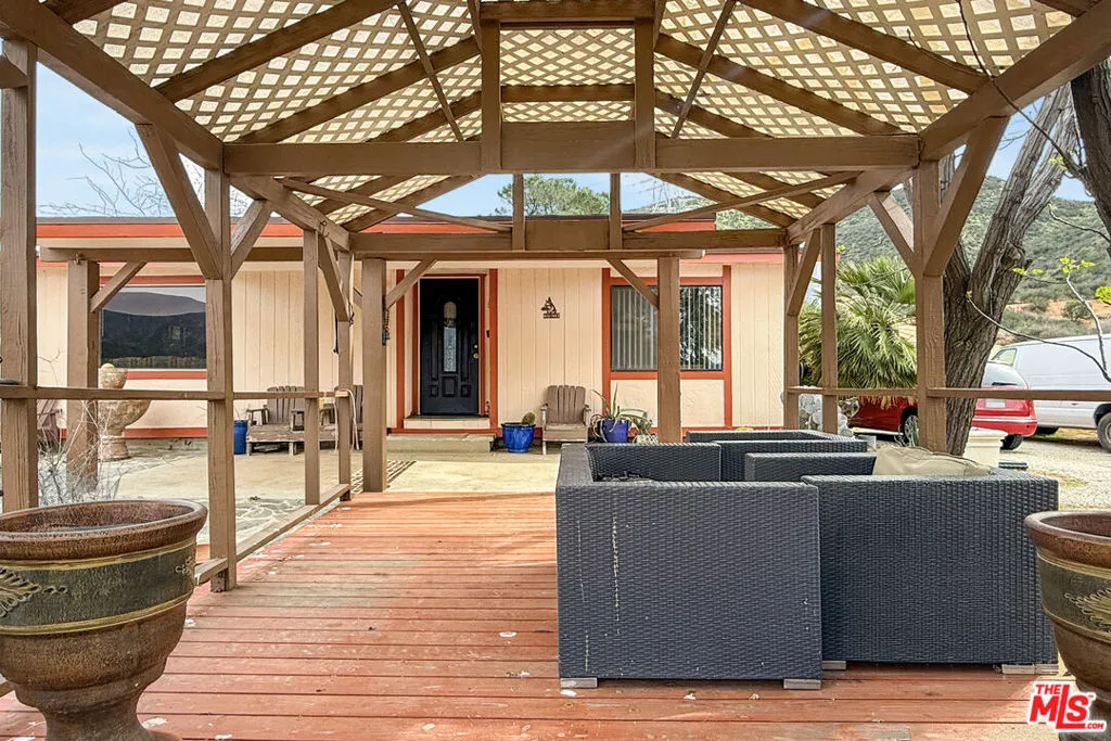 11426 Sierra Highway, Santa Clarita, California 91390 home-pic-30