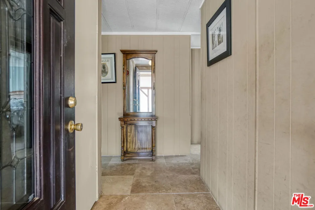 11426 Sierra Highway, Santa Clarita, California 91390 home-pic-14
