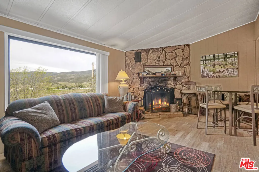 11426 Sierra Highway, Santa Clarita, California 91390 home-pic-29