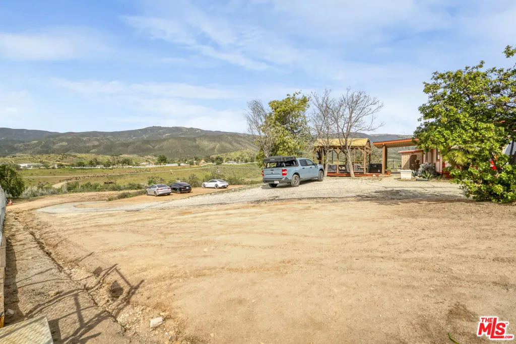 11426 Sierra Highway, Santa Clarita, California 91390 home-pic-41