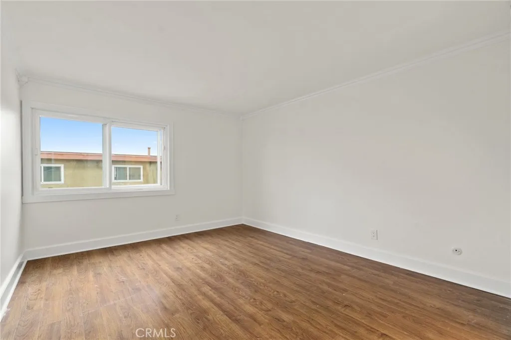 770 W Imperial, El Segundo, California 90245 home-pic-18