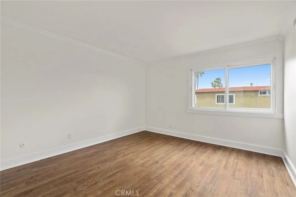 770 W Imperial, El Segundo, California 90245 home-pic-13