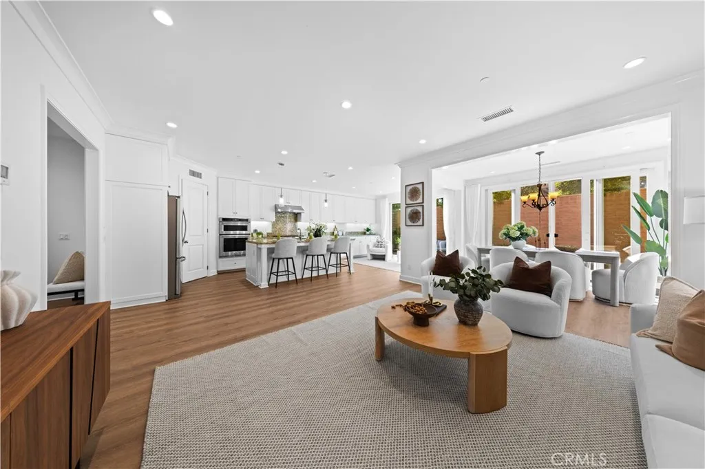 51 Painted Sky, Irvine, California 92602 home-pic-12