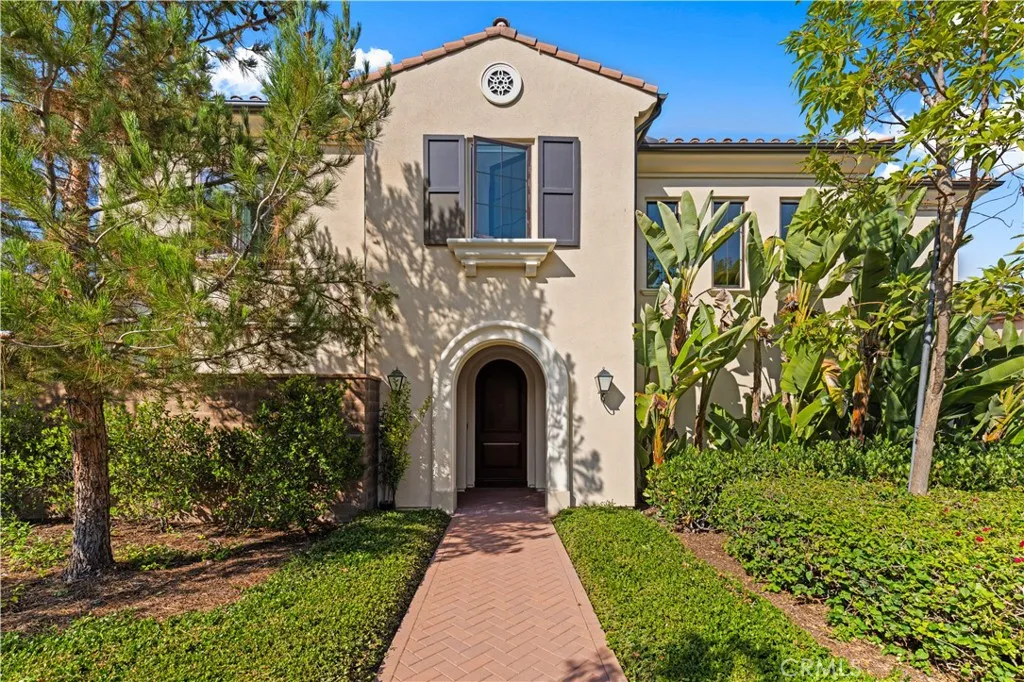 51 Painted Sky, Irvine, California 92602 home-pic-1