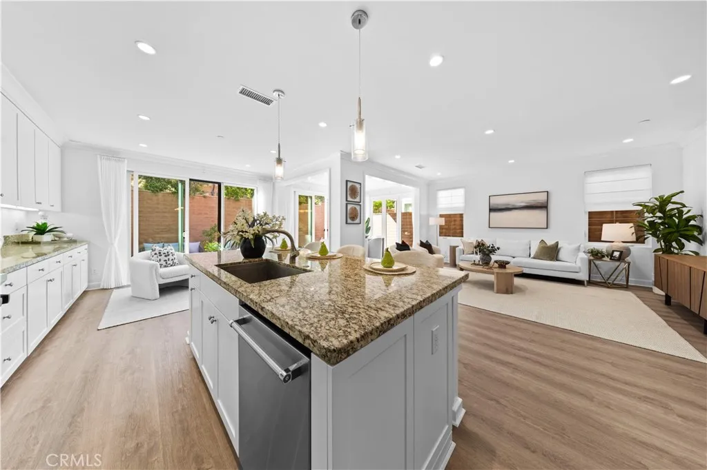 51 Painted Sky, Irvine, California 92602 home-pic-24