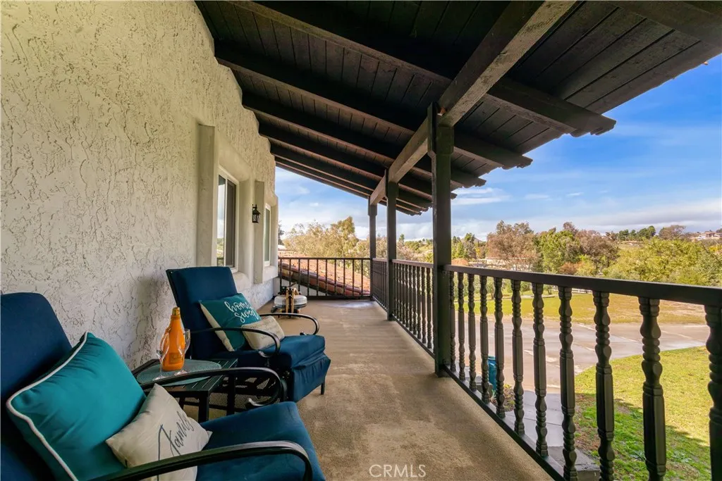 38250 Pratt Road, Temecula, California 92592 home-pic-38
