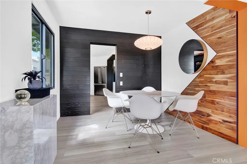 300 Holmwood Drive, Newport Beach, California 92663 home-pic-9