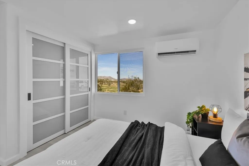 475 Fair Acres Lane, Landers, California 92285 home-pic-20