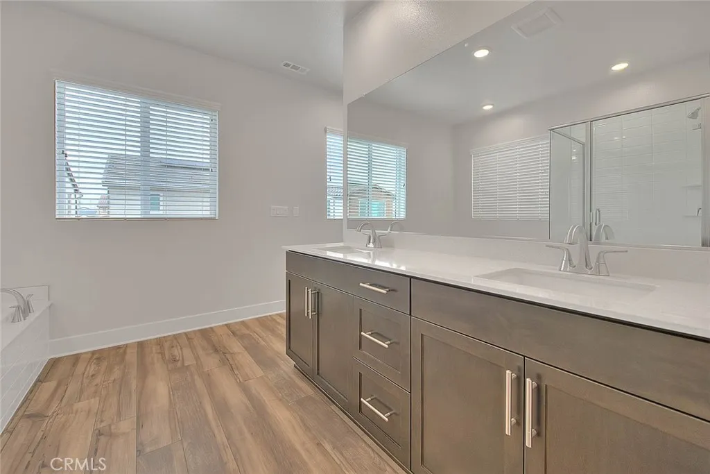 16649 Bristlecone Avenue, Chino, California 91708 home-pic-41