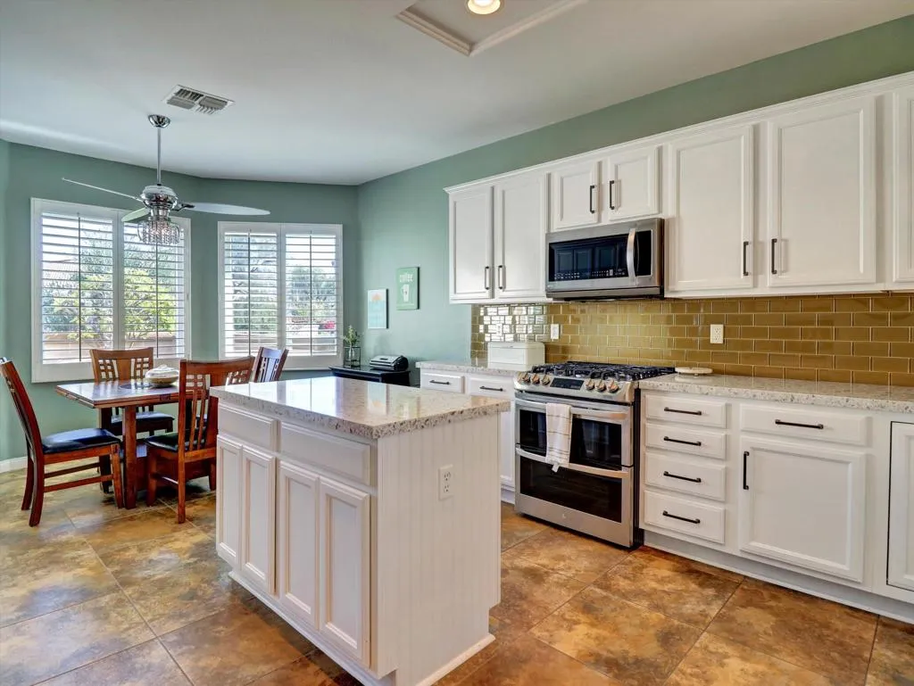 78783 Iron Bark Drive, Palm Desert, California 92211 home-pic-3