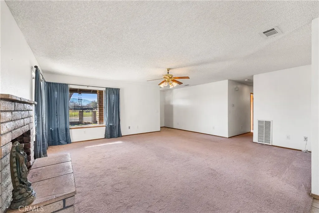 10837 E Avenue R10, Littlerock, California 93543 home-pic-7