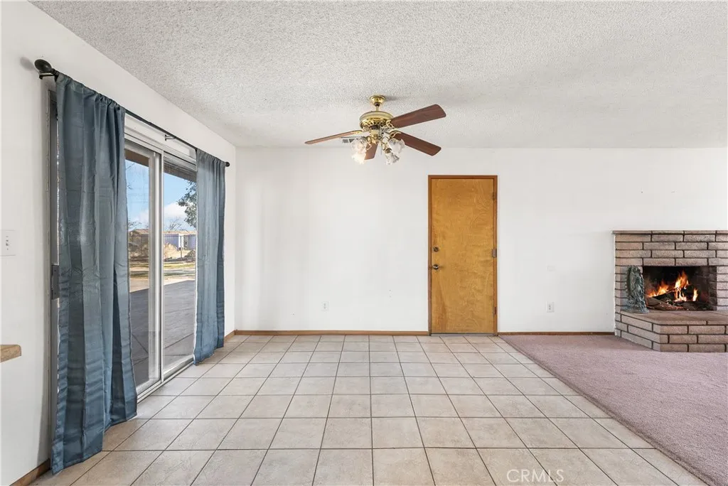 10837 E Avenue R10, Littlerock, California 93543 home-pic-14