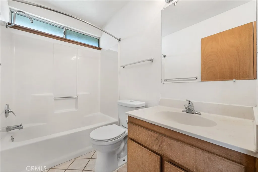 10837 E Avenue R10, Littlerock, California 93543 home-pic-33