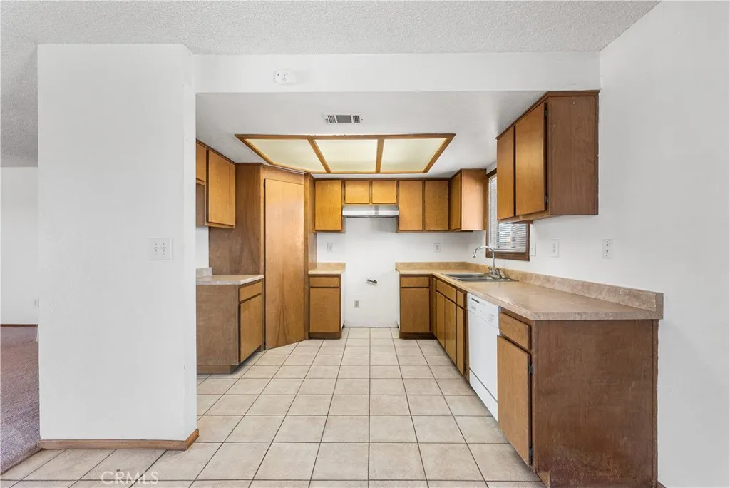 10837 E Avenue R10, Littlerock, California 93543 home-pic-15