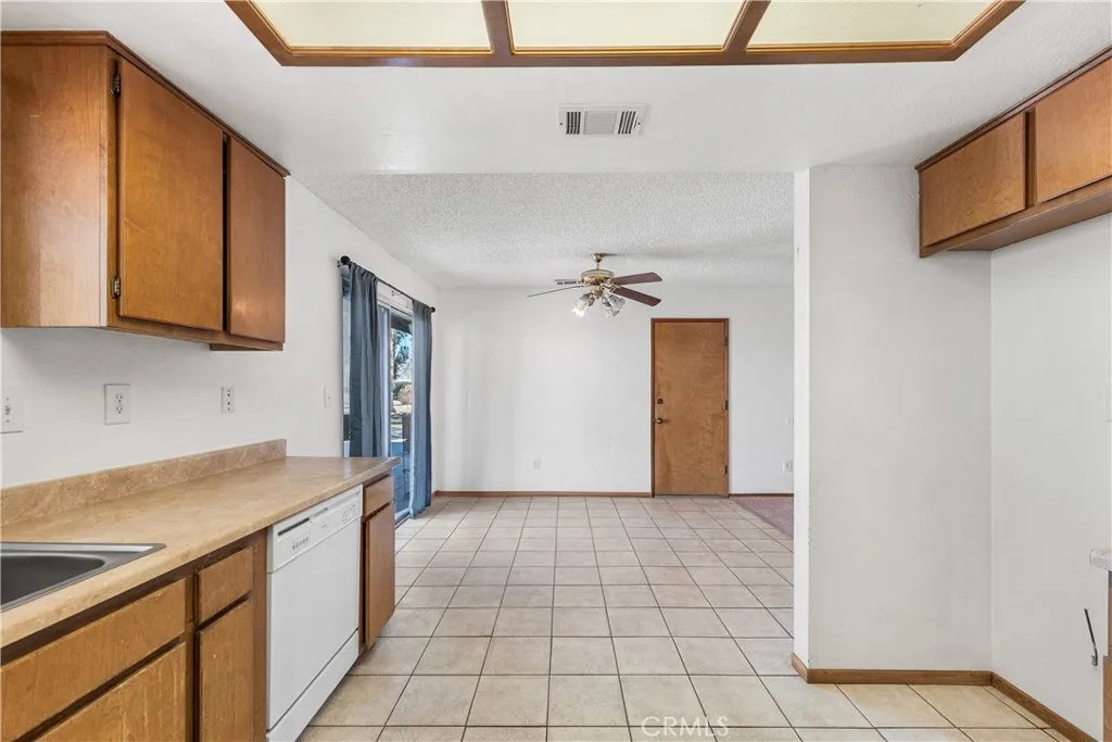 10837 E Avenue R10, Littlerock, California 93543 home-pic-19