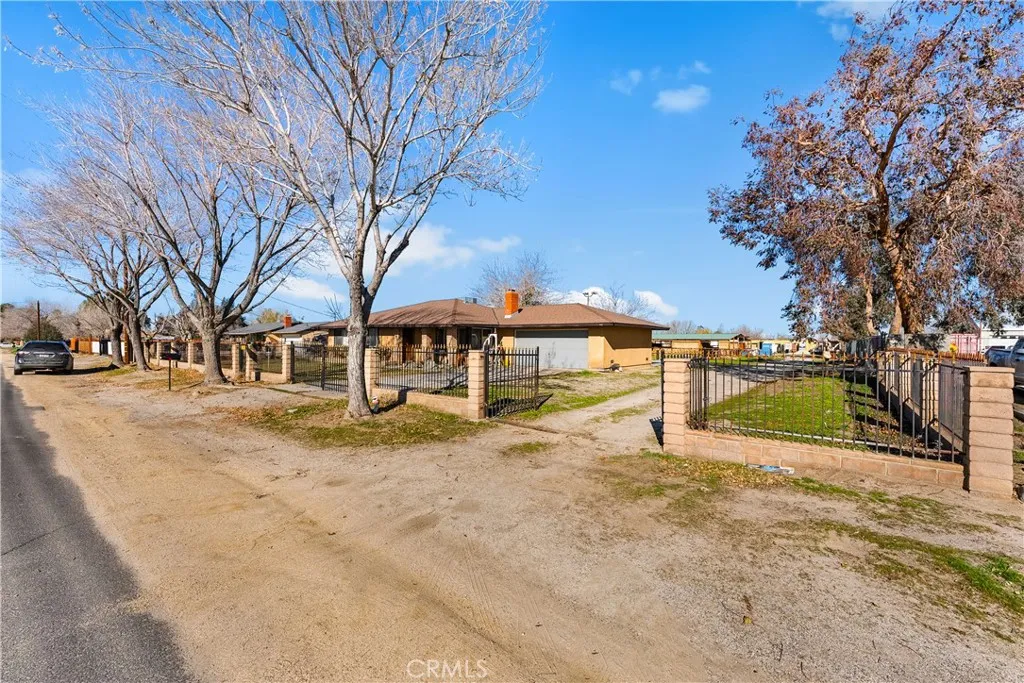 10837 E Avenue R10, Littlerock, California 93543 home-pic-4