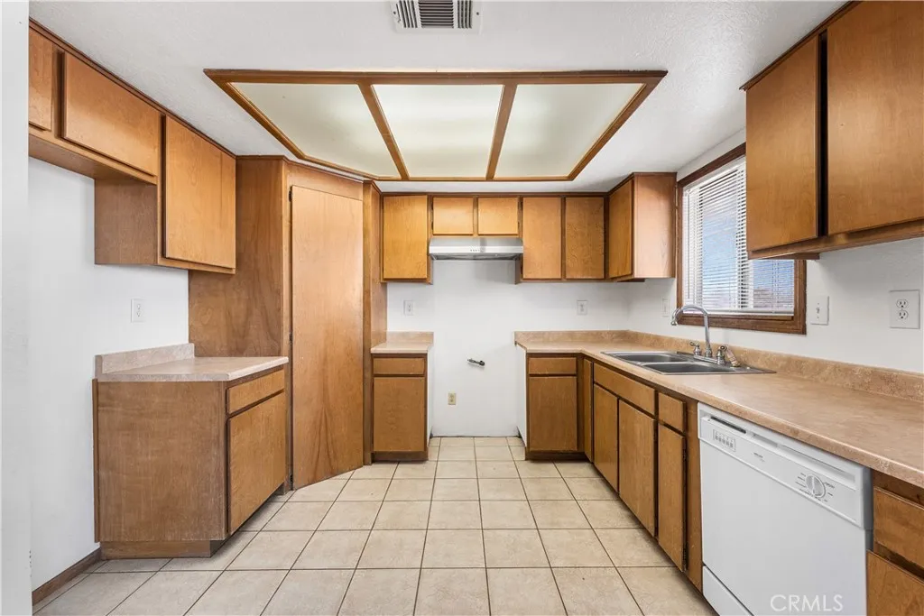 10837 E Avenue R10, Littlerock, California 93543 home-pic-17
