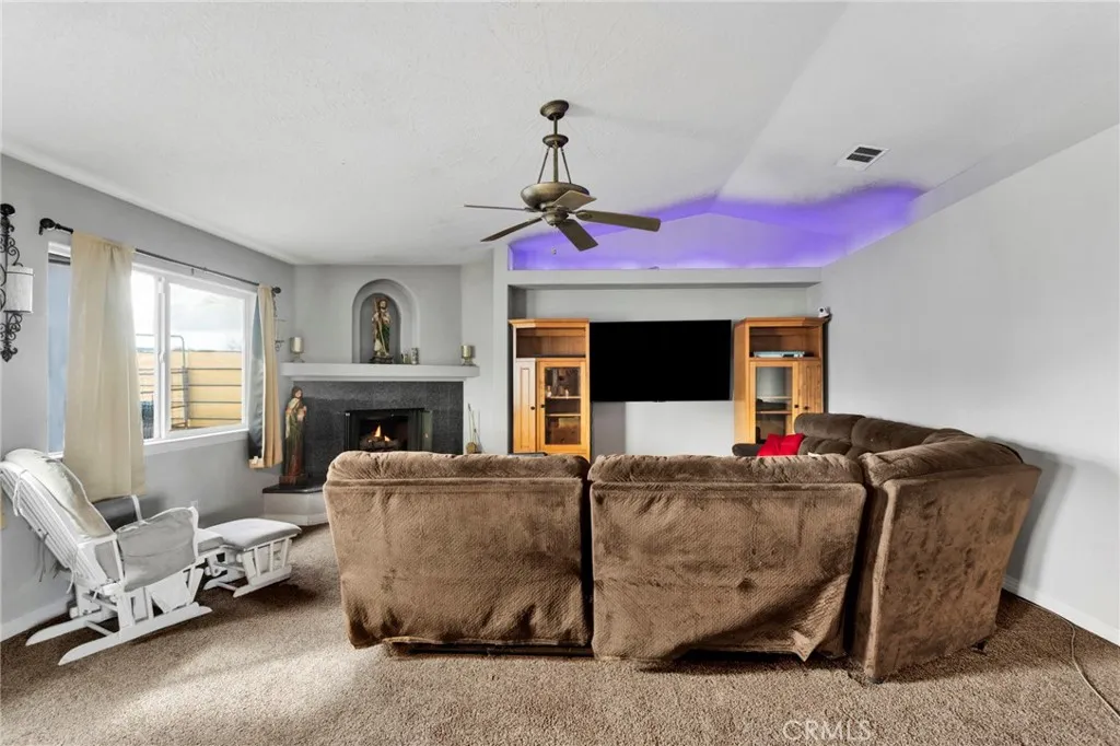 16271 Nisqualli Road, Victorville, California 92395 home-pic-14