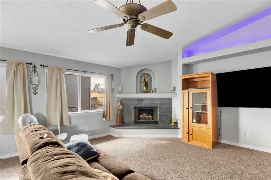 16271 Nisqualli Road, Victorville, California 92395 home-pic-15