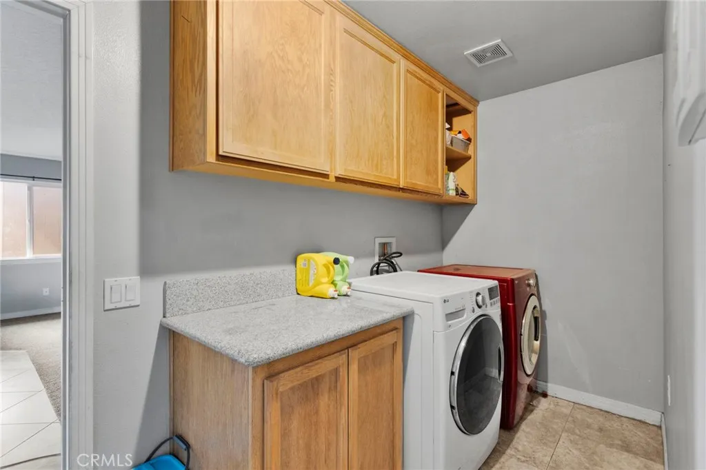16271 Nisqualli Road, Victorville, California 92395 home-pic-16