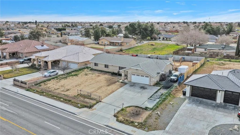 16271 Nisqualli Road, Victorville, California 92395 home-pic-37