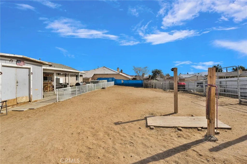 16271 Nisqualli Road, Victorville, California 92395 home-pic-29