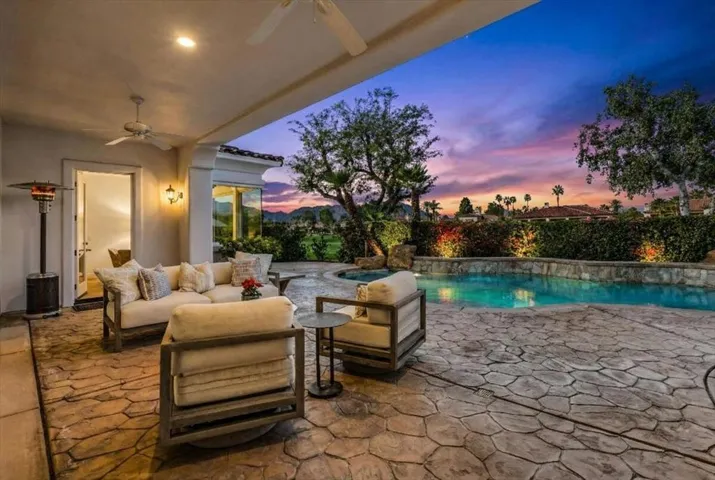 38-Virtual Twilight-1