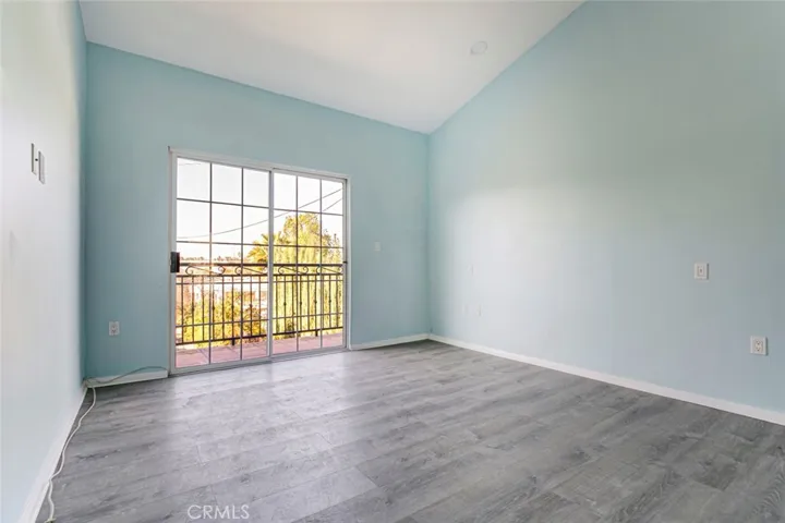 6648 Gaviota Avenue, Lake Balboa, California 91406