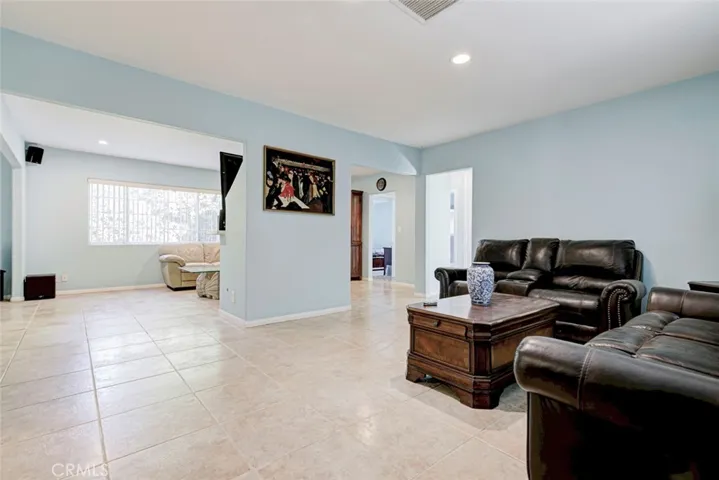 6648 Gaviota Avenue, Lake Balboa, California 91406