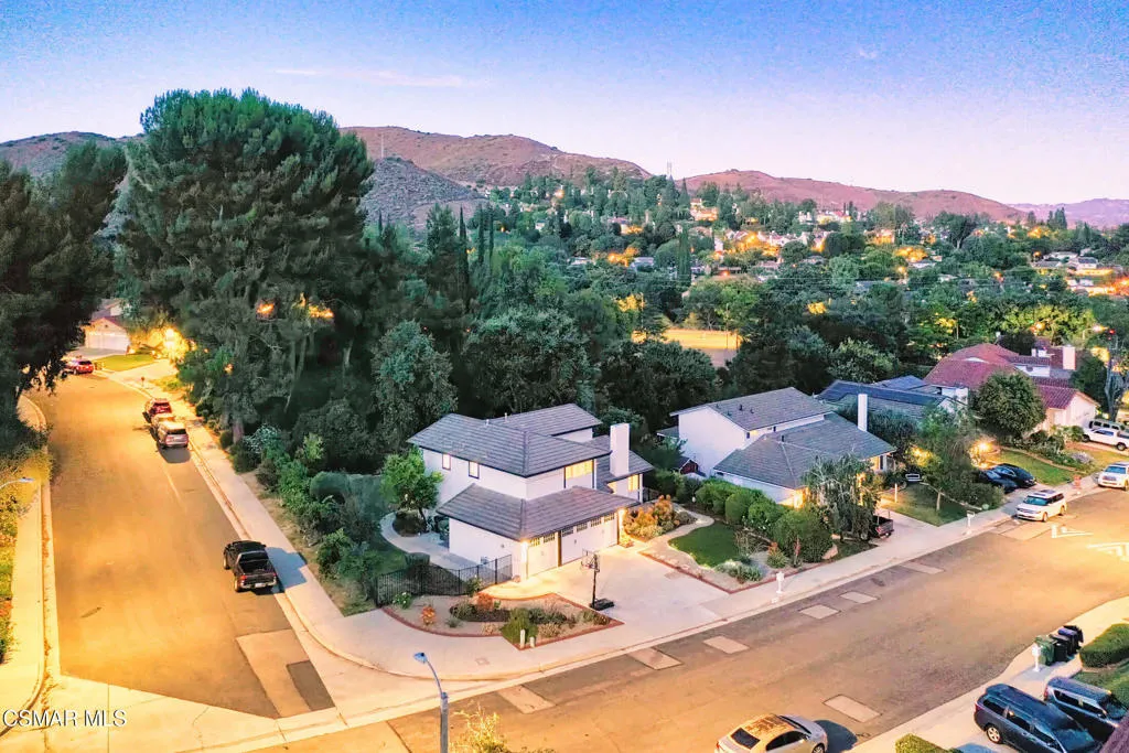 6058 Hedgewall Drive, Westlake Village, California 91362 home-pic-37