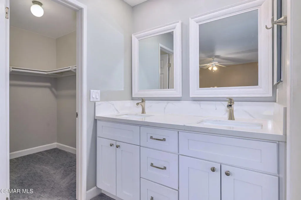 6058 Hedgewall Drive, Westlake Village, California 91362 home-pic-25
