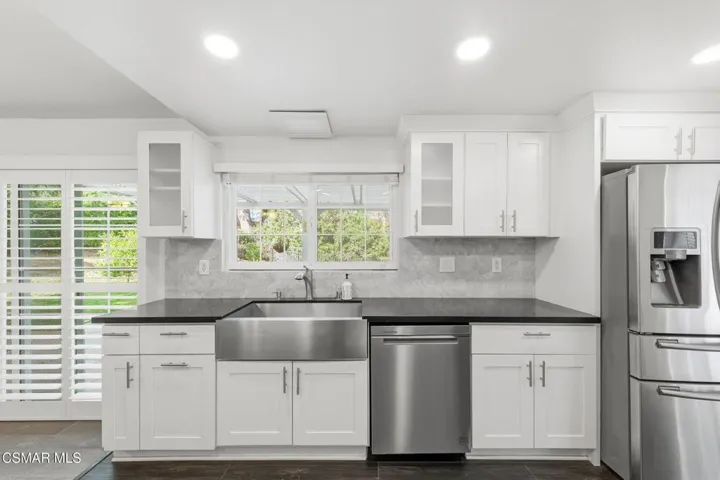 013_6058_hedgewall_drive_0038_930