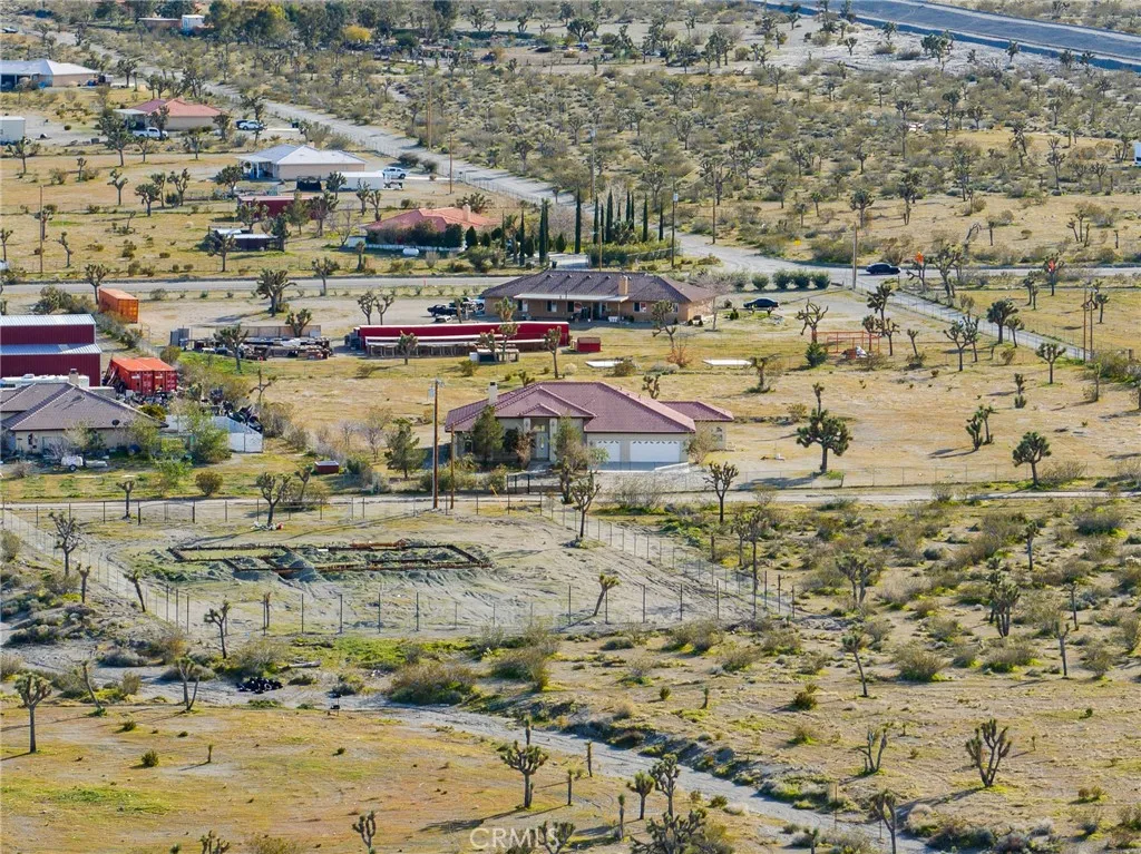 2425 Tokay, Phelan, California 92371 home-pic-44