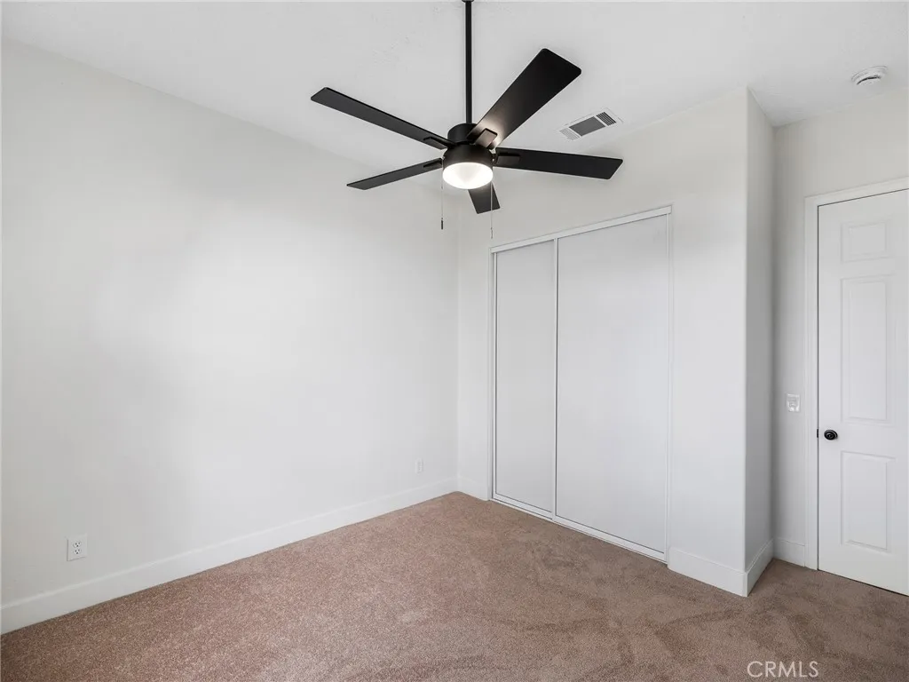 2425 Tokay, Phelan, California 92371 home-pic-34