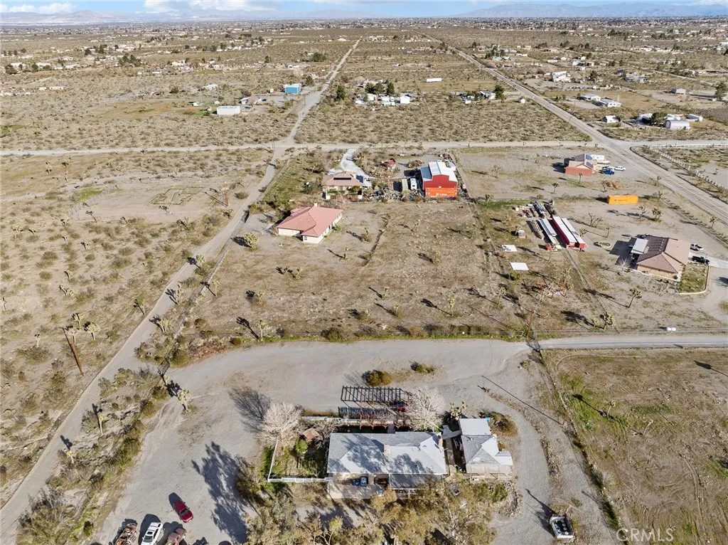 2425 Tokay, Phelan, California 92371 home-pic-48