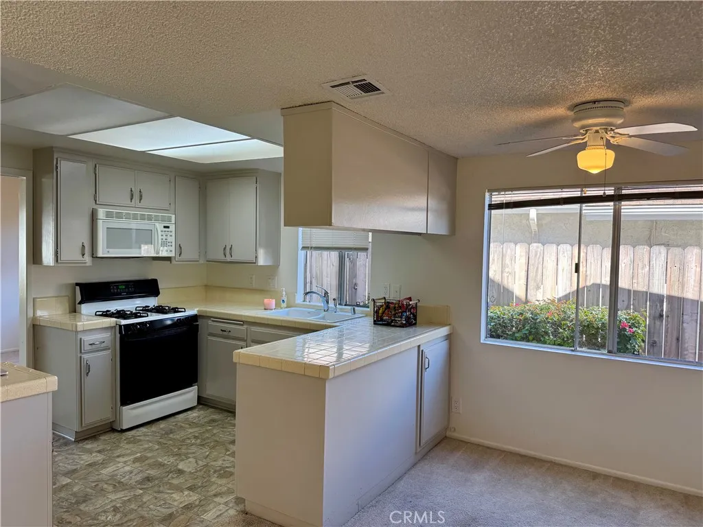 1577 Glenbrock, Thousand Oaks, California 91320 home-pic-3