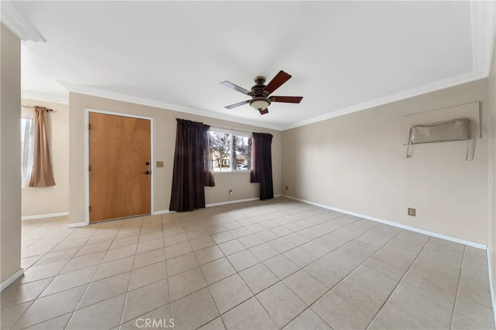 1991 Nuevo Street, Hemet, California 92545 home-pic-2