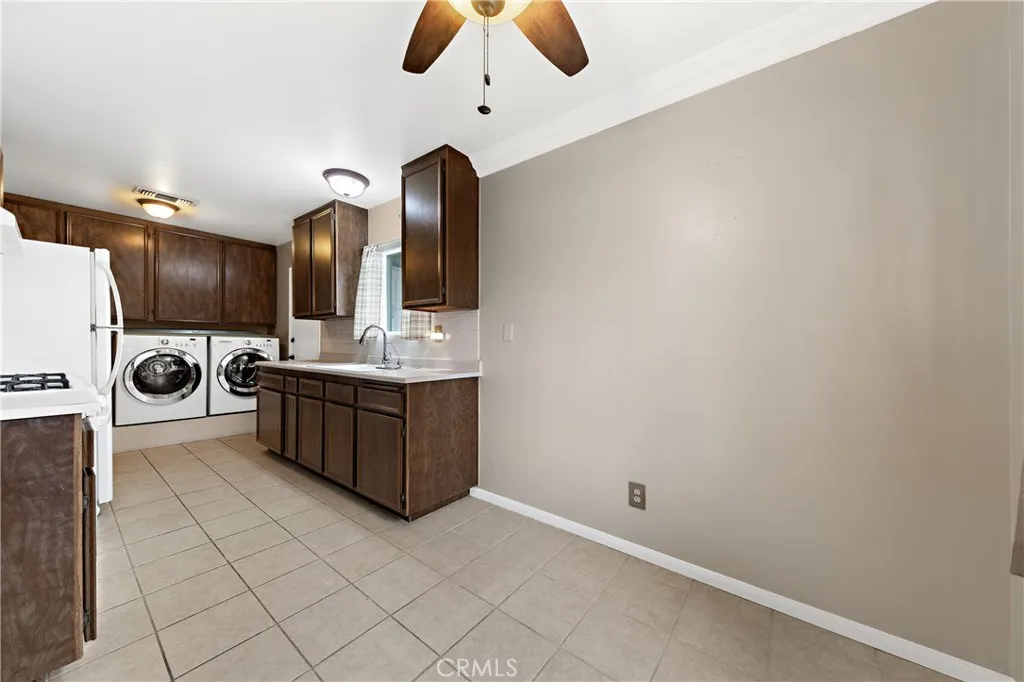 1991 Nuevo Street, Hemet, California 92545 home-pic-6