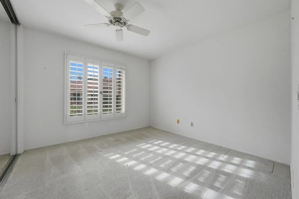 41774 Navarre Court, Palm Desert, California 92260 home-pic-35