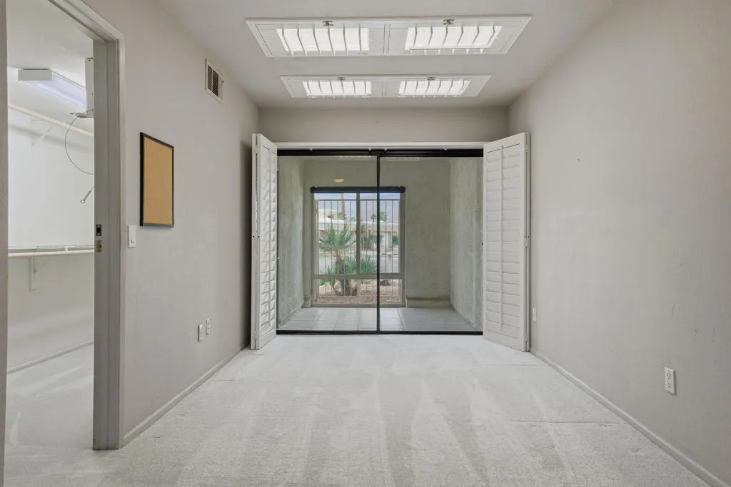 41774 Navarre Court, Palm Desert, California 92260 home-pic-31