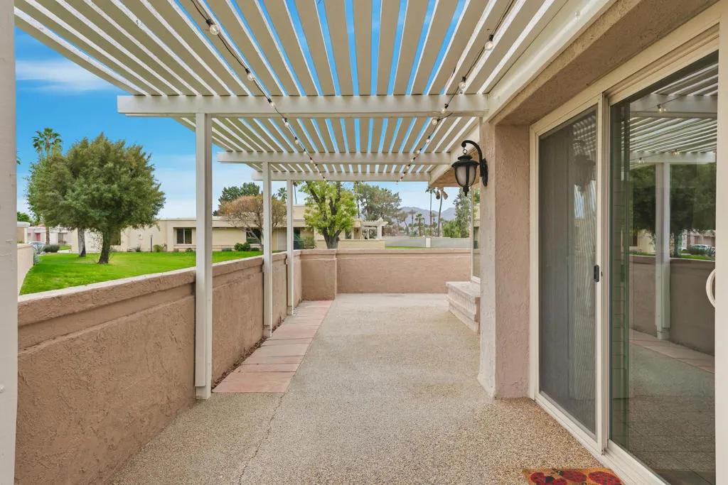 41774 Navarre Court, Palm Desert, California 92260 home-pic-47